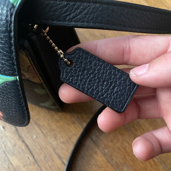 SOLD Coach floral Purse in great condition - Picture 8 of 11